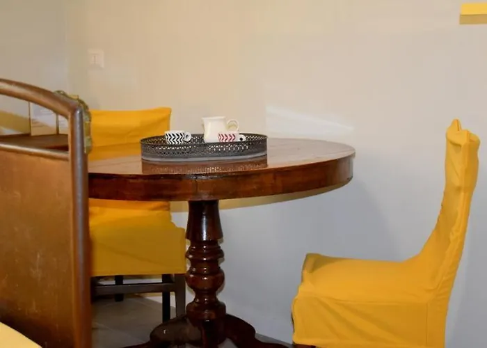 Il Trovatore Oda ve Kahvaltı 3*