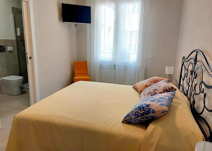 Oda ve Kahvaltı Il Trovatore Parma